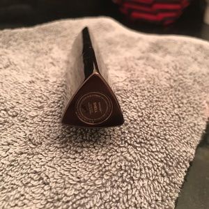 Hourglass Vanish Seamless Foundation Stick